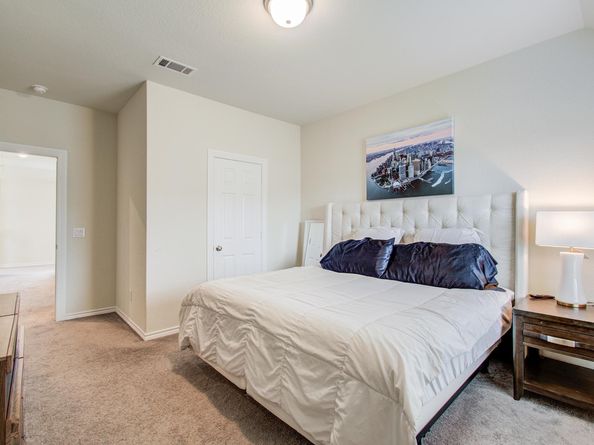 27817 Ellie Oak Lane, Spring TX 77386