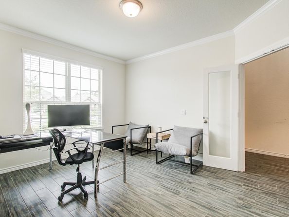 27817 Ellie Oak Lane, Spring TX 77386