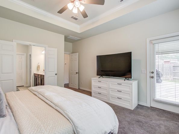 27817 Ellie Oak Lane, Spring TX 77386