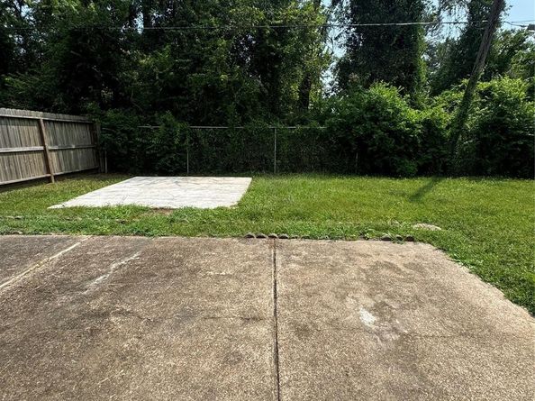 335 Haymarket Lane, Houston TX 77015
