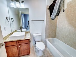 5507 Darling Street, Houston TX 77007