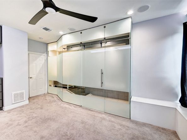 5507 Darling Street, Houston TX 77007