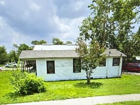 6221 Peg Street, Houston TX 77092