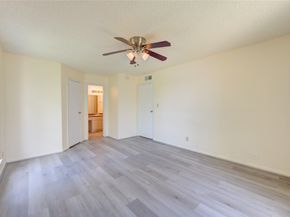 2120 El Paseo Street 404, Houston TX 77054
