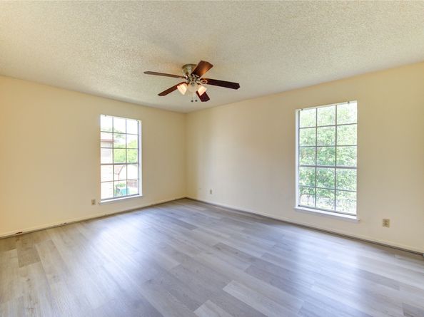 2120 El Paseo Street 404, Houston TX 77054