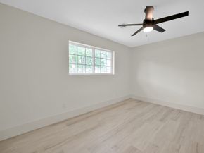6026 Willowbend Boulevard, Houston TX 77096