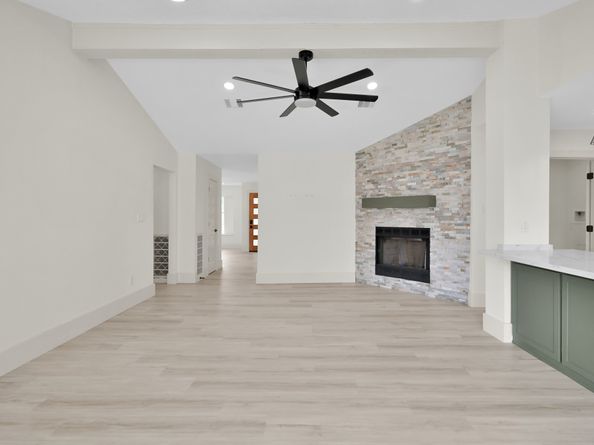 6026 Willowbend Boulevard, Houston TX 77096