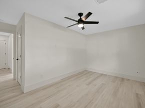 6026 Willowbend Boulevard, Houston TX 77096