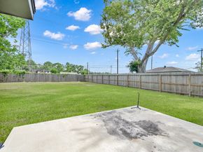 6026 Willowbend Boulevard, Houston TX 77096