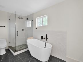 6026 Willowbend Boulevard, Houston TX 77096