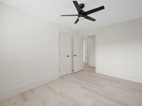 6026 Willowbend Boulevard, Houston TX 77096
