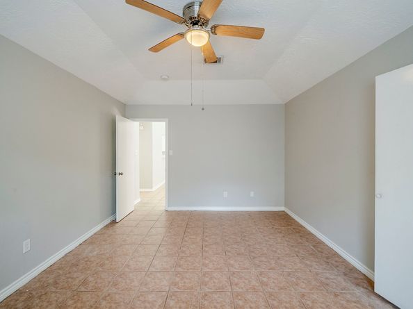4002 Algernon Drive, Spring TX 77373