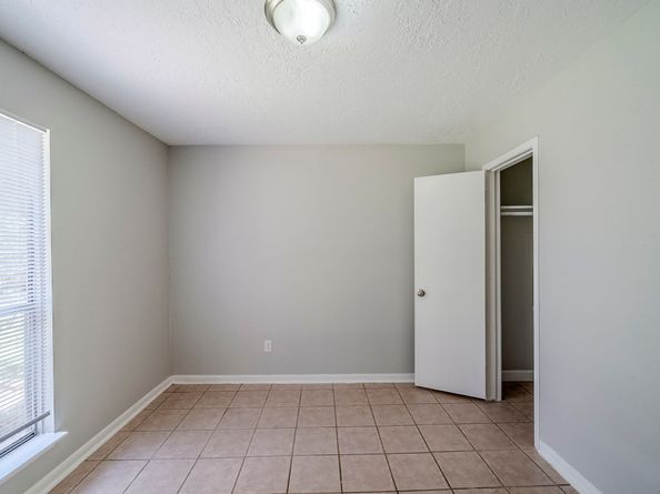 4002 Algernon Drive, Spring TX 77373