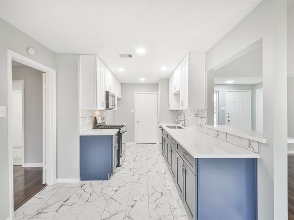1011 Cedar Post Court, Tomball TX 77375