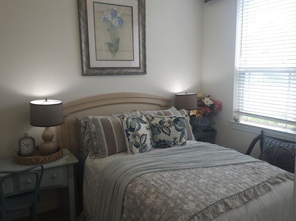 1013 Goose Creek Street, Webster TX 77598