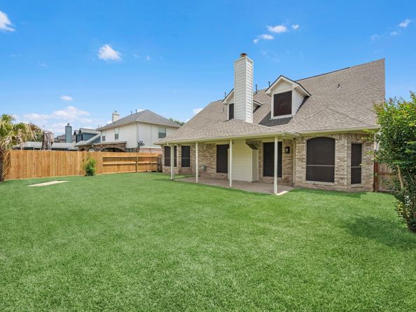126 Oryan Court, Houston TX 77015