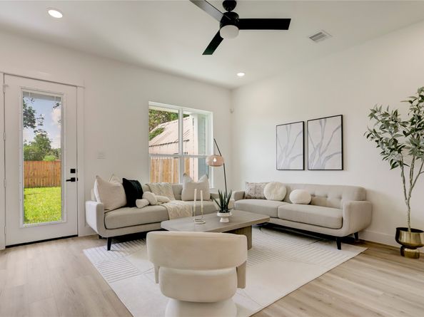 311 Marcella Street A, Houston TX 77091