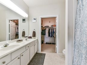 2815 Kings Crossing Drive 319, Houston TX 77345