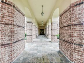 2815 Kings Crossing Drive 319, Houston TX 77345