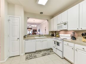 2815 Kings Crossing Drive 319, Houston TX 77345