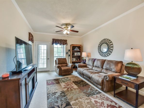 2815 Kings Crossing Drive 319, Houston TX 77345
