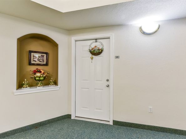 2815 Kings Crossing Drive 319, Houston TX 77345