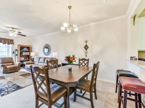 2815 Kings Crossing Drive 319, Houston TX 77345