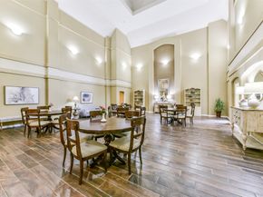 2815 Kings Crossing Drive 319, Houston TX 77345