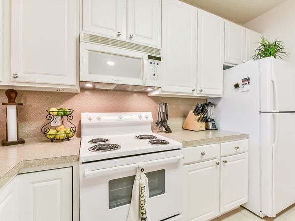 2815 Kings Crossing Drive 319, Houston TX 77345