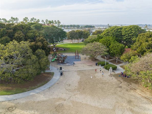 3244 Sparkler Drive, Huntington Beach CA 92649