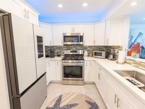 3244 Sparkler Drive, Huntington Beach CA 92649
