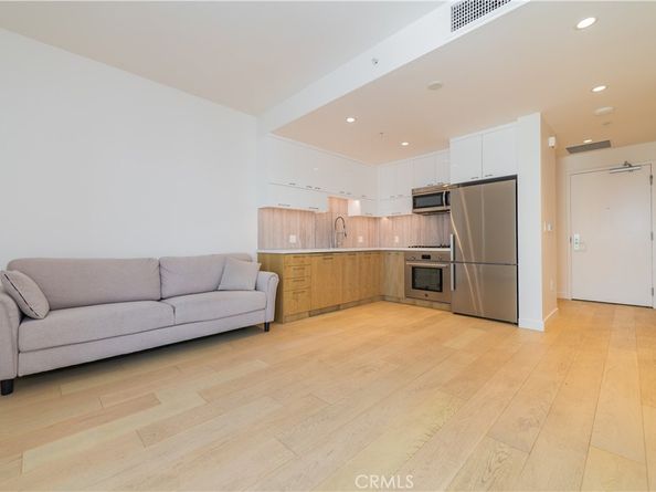 400 S Broadway 3106, Los Angeles CA 90013