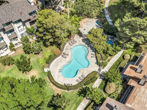 3 Palos 51, Irvine CA 92612