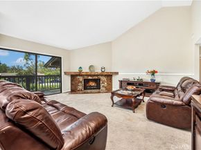 3 Palos 51, Irvine CA 92612