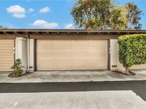 3 Palos 51, Irvine CA 92612