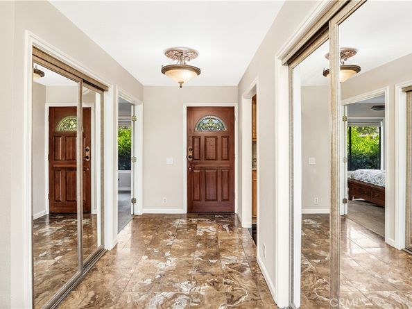 3 Palos 51, Irvine CA 92612