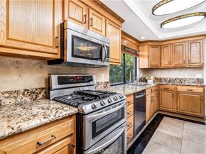 3 Palos 51, Irvine CA 92612