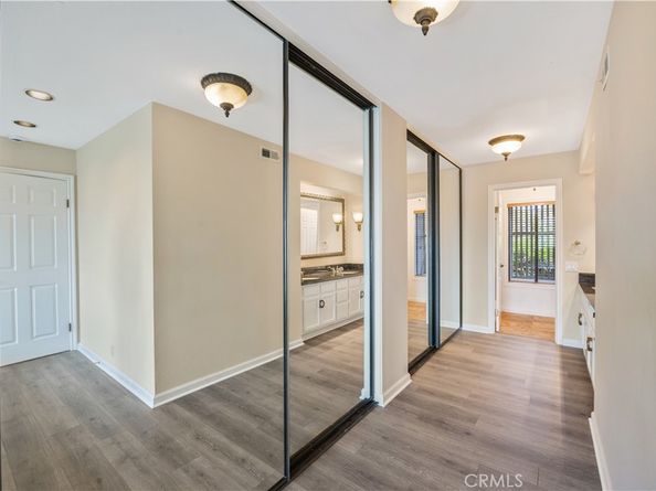 3 Palos 51, Irvine CA 92612