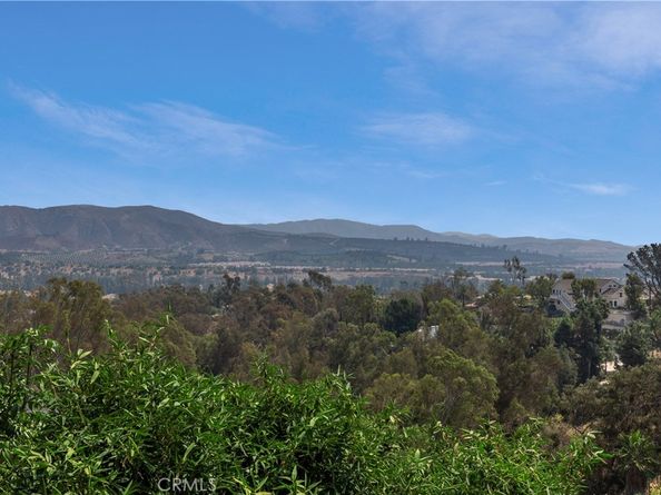 11292 Vista Del Lago, North Tustin CA 92705