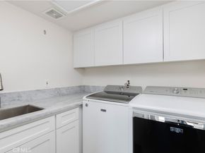 11292 Vista Del Lago, North Tustin CA 92705