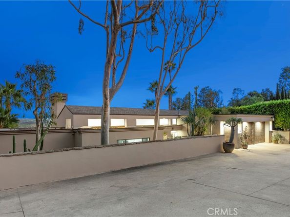 11292 Vista Del Lago, North Tustin CA 92705