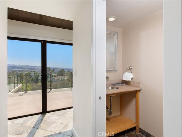 11292 Vista Del Lago, North Tustin CA 92705