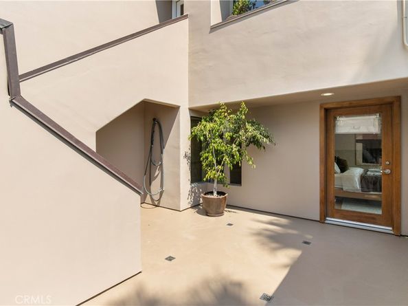 11292 Vista Del Lago, North Tustin CA 92705