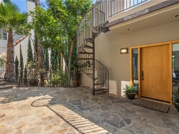 11292 Vista Del Lago, North Tustin CA 92705