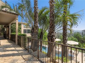 11292 Vista Del Lago, North Tustin CA 92705