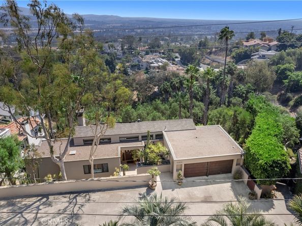 11292 Vista Del Lago, North Tustin CA 92705