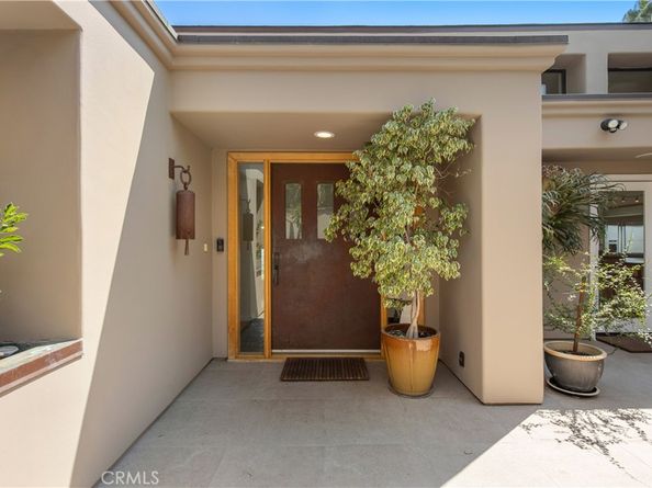 11292 Vista Del Lago, North Tustin CA 92705