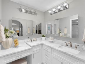 28013 Espinoza, Mission Viejo CA 92692
