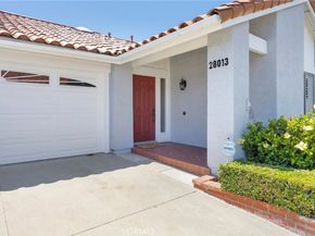 28013 Espinoza, Mission Viejo CA 92692