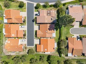 28013 Espinoza, Mission Viejo CA 92692